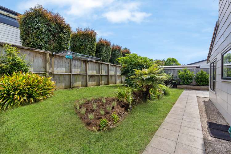 4/24 Turama Road Royal Oak_14