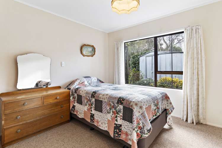 12a Skipage Grove Featherston_10