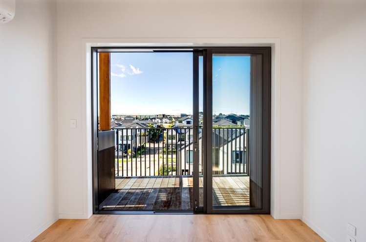 11/40 Waiparaheka Drive Milldale_12