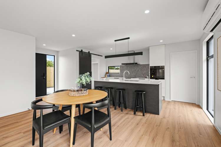 2/5 Patrick Street St Albans_3