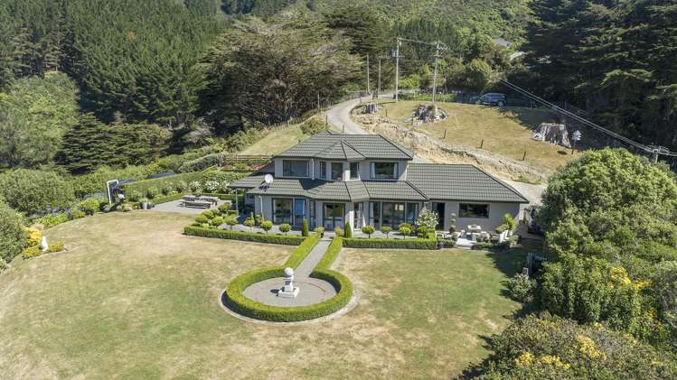 174 Makara Road Makara_38