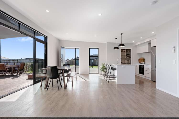 8 Hillsborough Place_0