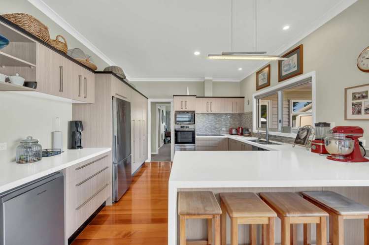 16 Alamein Crescent Onekawa_6