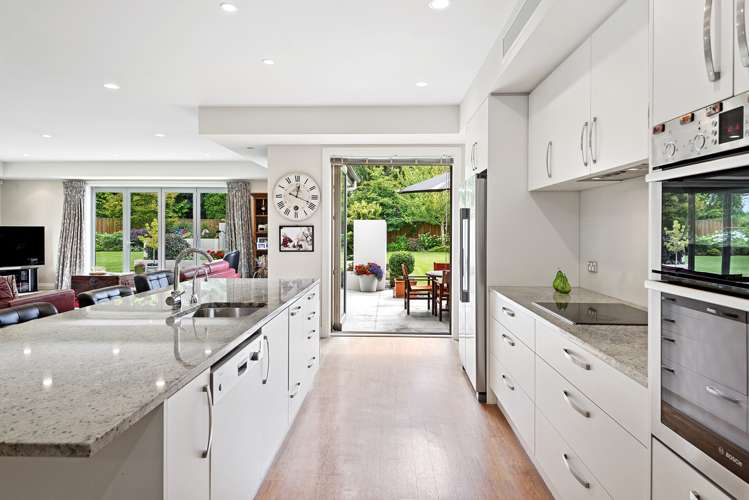 38 Grangewood Drive Lincoln_8