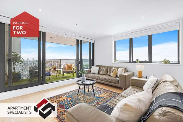 Corner Position With SkyTower & Harbour Views