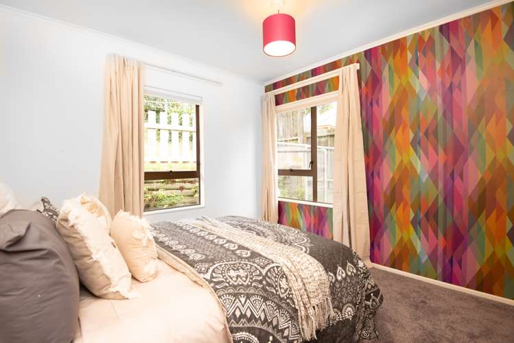 7 Saint Aidans Way Tawa_9