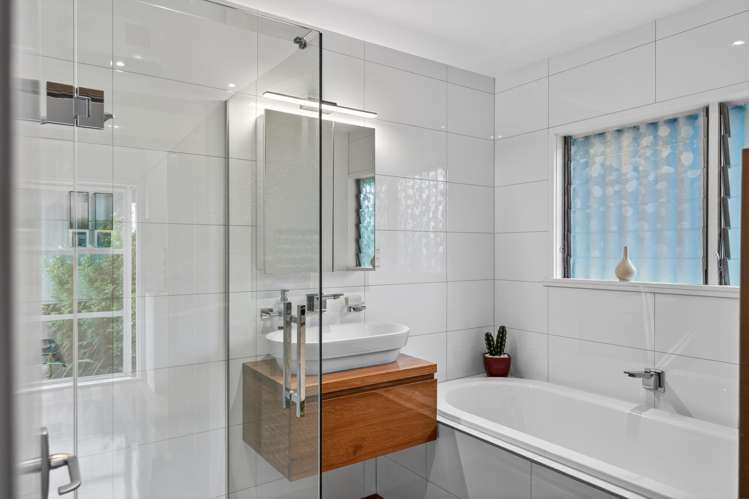 70 Aramoana Avenue Devonport_11