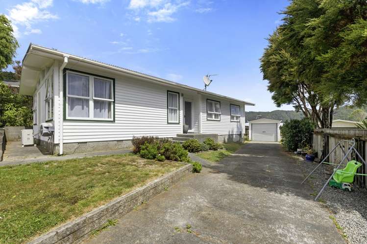 14 Matariki Grove Wainuiomata_3