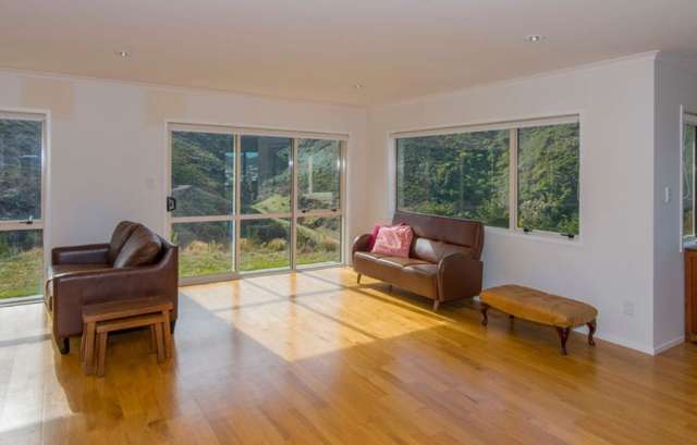 173 Parkvale Road Karori_2