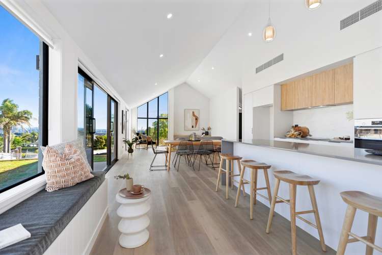 11 Holcombrooke Lane Welcome Bay_9