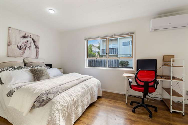 1/47 Girrahween Drive Totara Vale_7