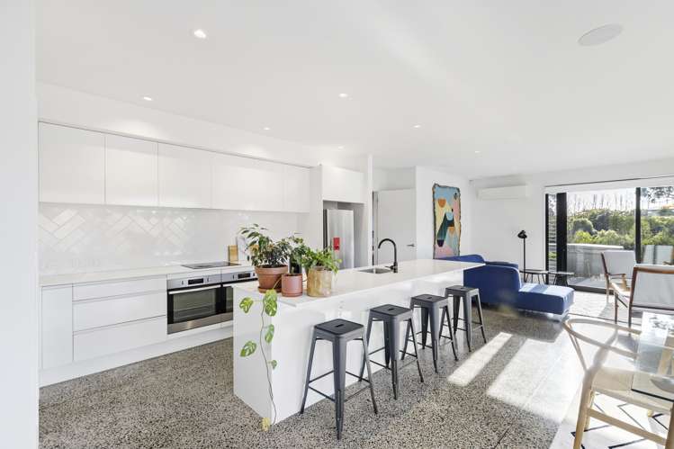 111 Polson Hill Drive Aokautere_24