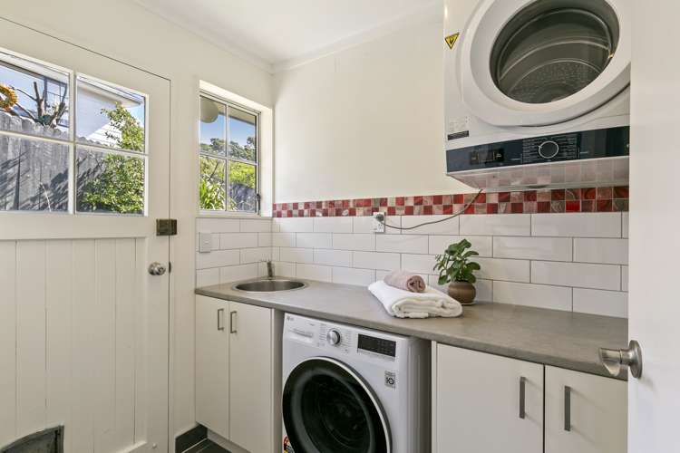 6 Cambrian Street Churton Park_12