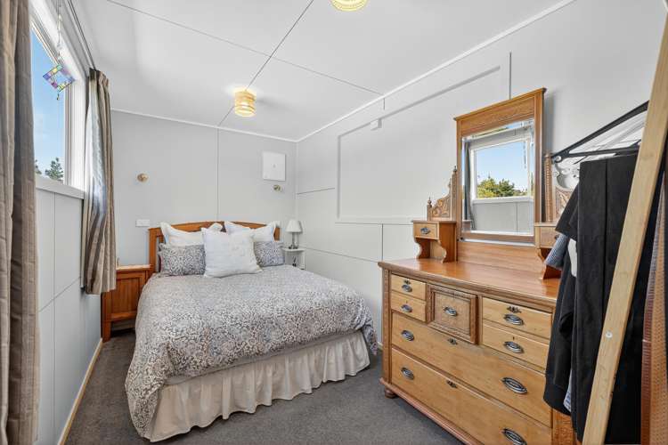 449 Ashley Road Cust_11