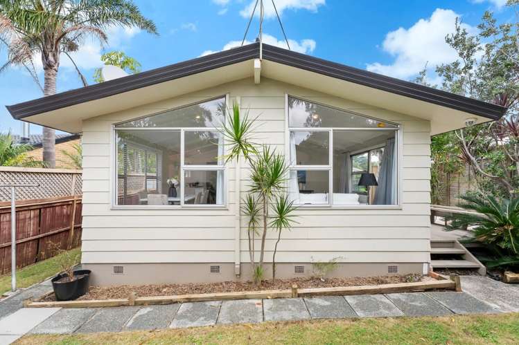 2/62 Rawhiti Road One Tree Hill_16