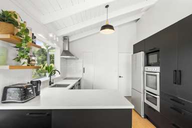 2/31 Tui Glen Road_2
