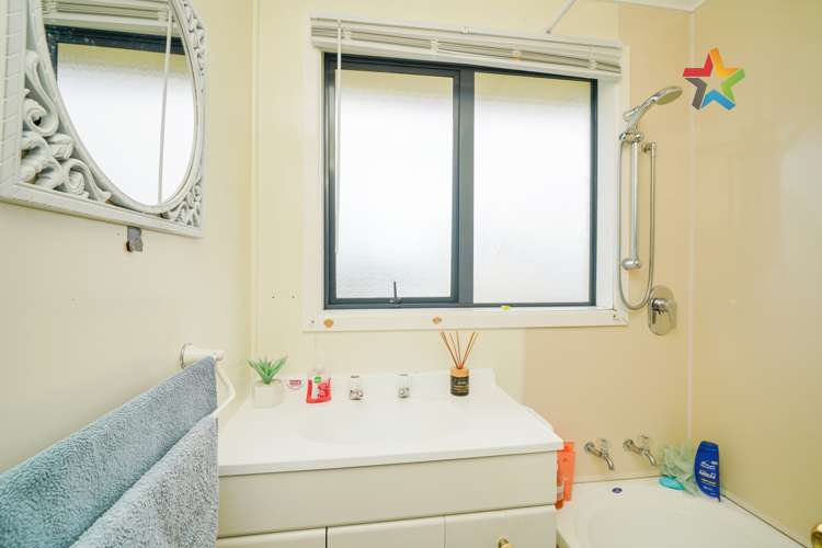 48 Lothian Crescent Strathern_5