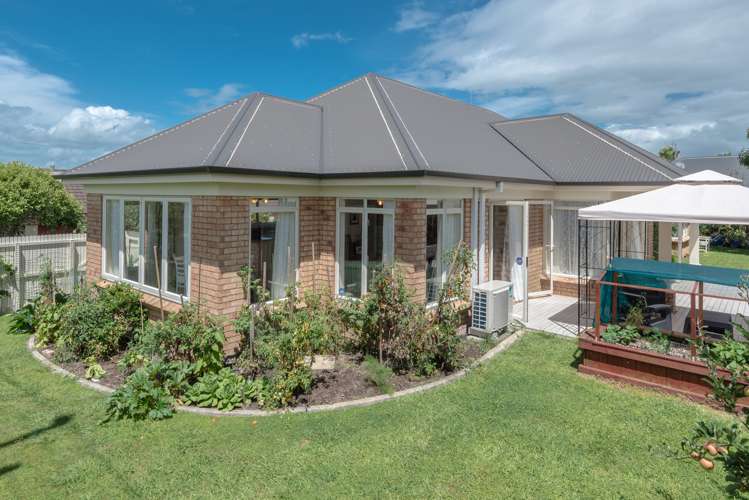 120 Rototuna Road Rototuna_13