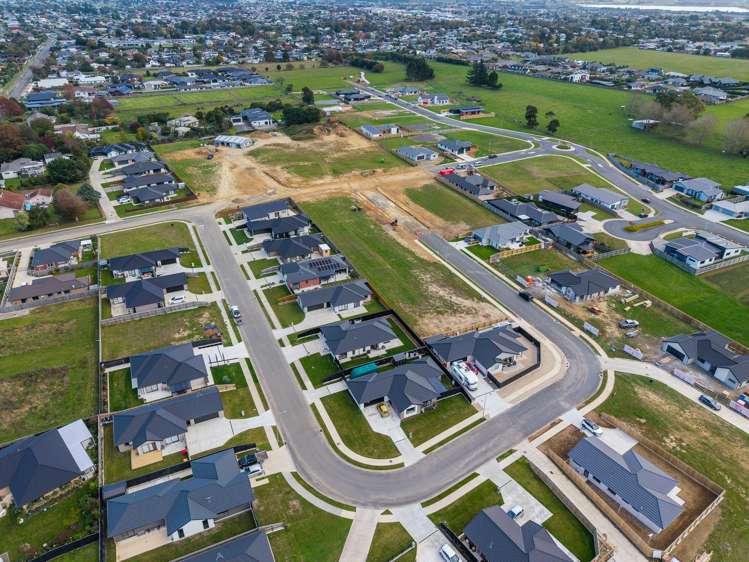 25 Pahiki Crescent_0