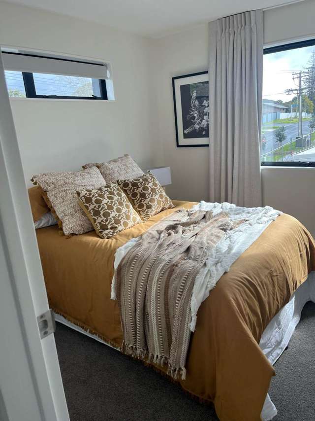 13/476 West Coast Road Glen Eden_4