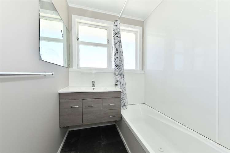 42 Rowley Avenue Hoon Hay_15