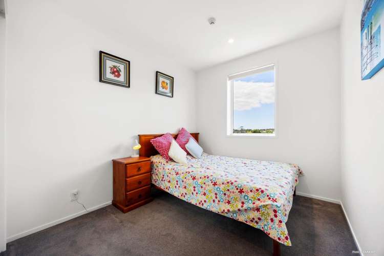 308/1B Soljak Place Mt Albert_3