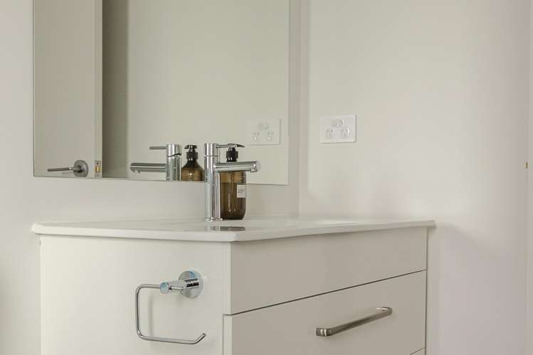 2/99 King Street Sydenham_25