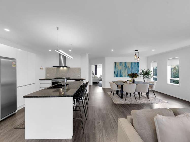 18 Helen June Avenue Flagstaff_16