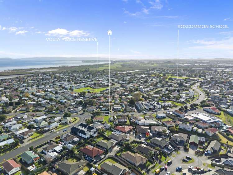 54 Robert Ross Place Clendon Park_16