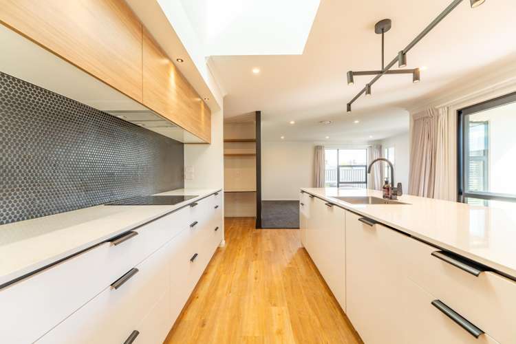 62 Dobson Street_4