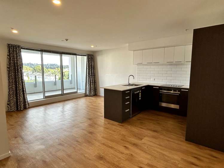 304/25 Bute Road_0