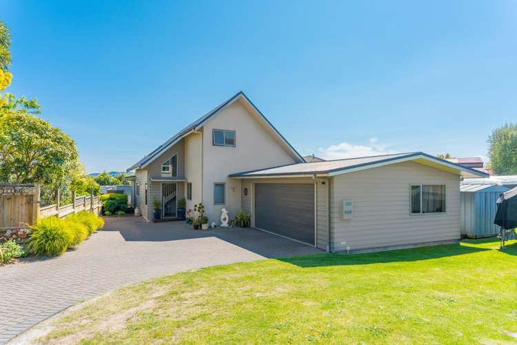 2/50 Henry Hill Road Taupo_21