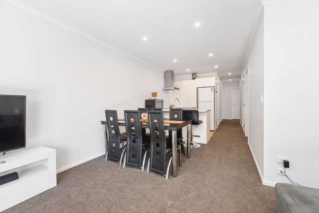 B/5 Bruce Avenue Glenview_4