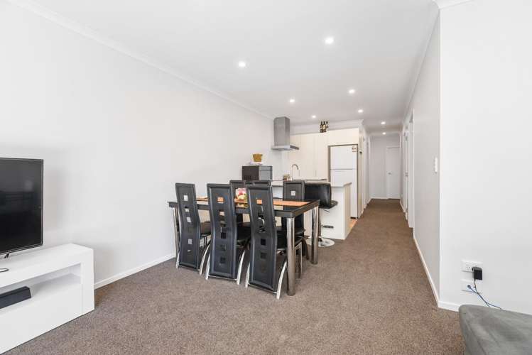 B/5 Bruce Avenue Glenview_4