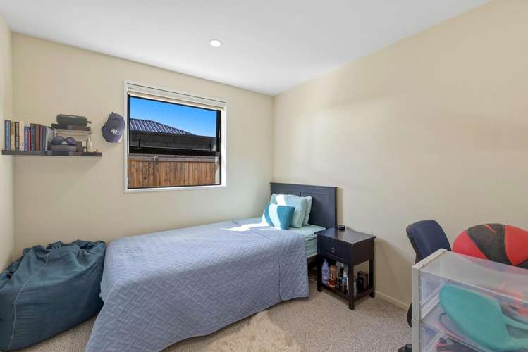 11 Agathis Crescent Wigram_10