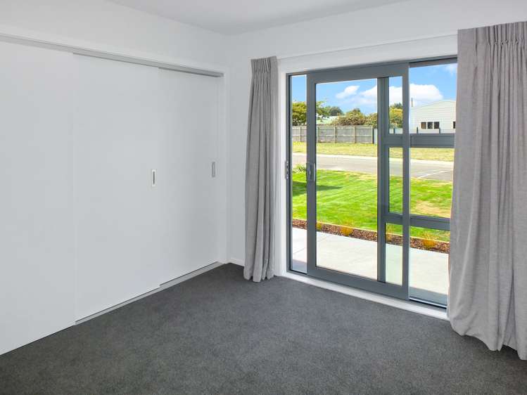 6 Hest Lane Foxton_13