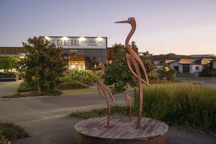 133 Lakes Boulevard Pyes Pa_21