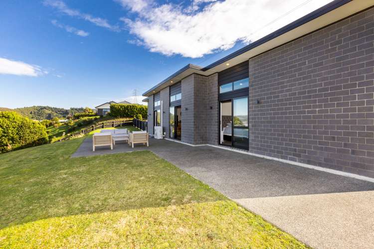 51 Percy Kinsman Crescent Riverstone Terraces_21