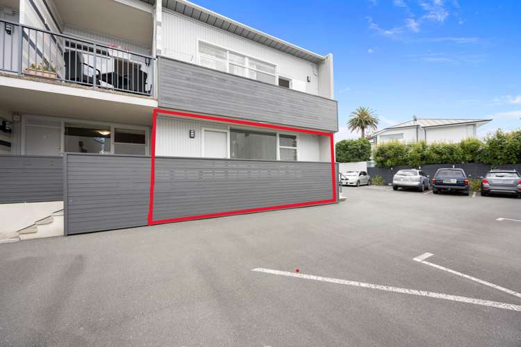 8/20 Shelly Beach Road_1