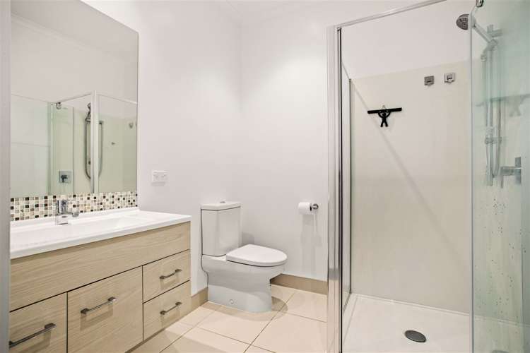 96 Squadron Drive Hobsonville_13