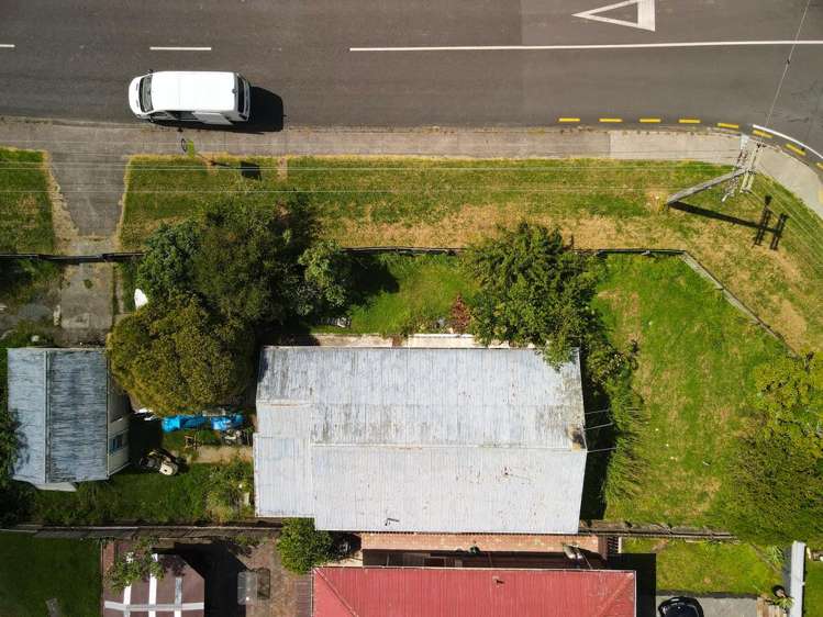 1 Parakai Avenue Parakai_7