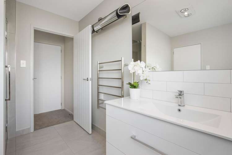8B Carrick Robertson Place Waihi_20