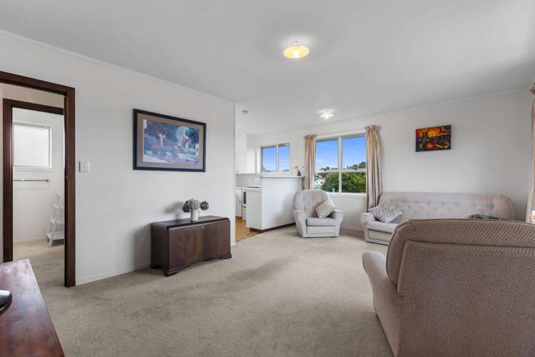 27c Linton Crescent Matua_4
