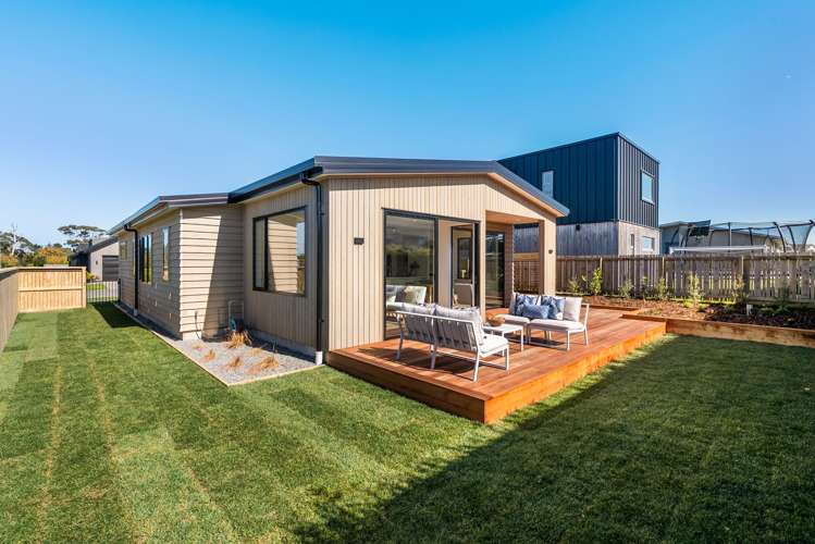 2 Mirek Street Waikanae_12