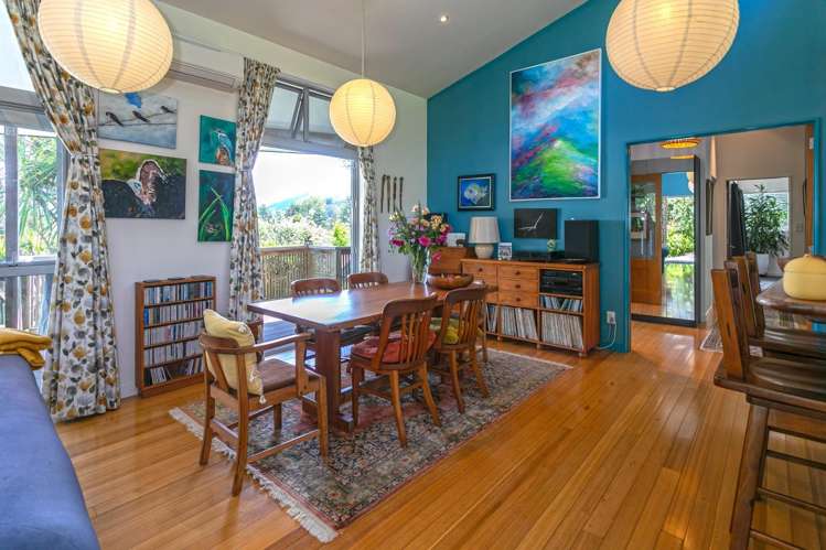 1900 Tiki Road_5