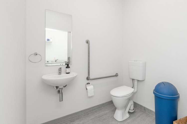 Unit 2/25 Maru Street Mount Maunganui_9