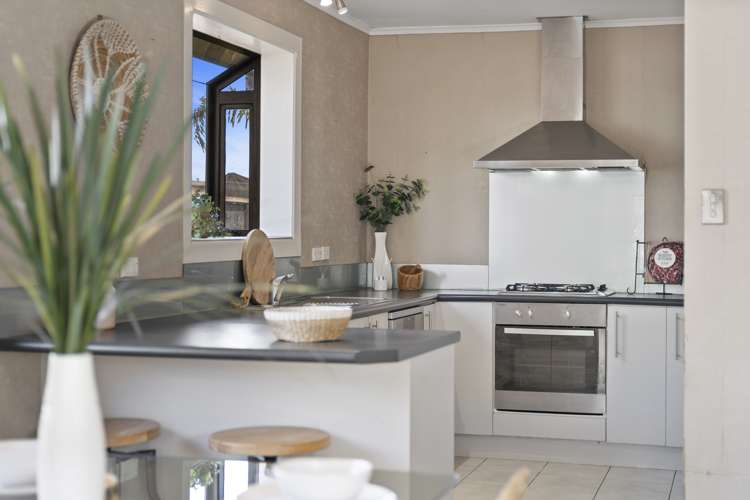 26 Simpson Road Papamoa_5