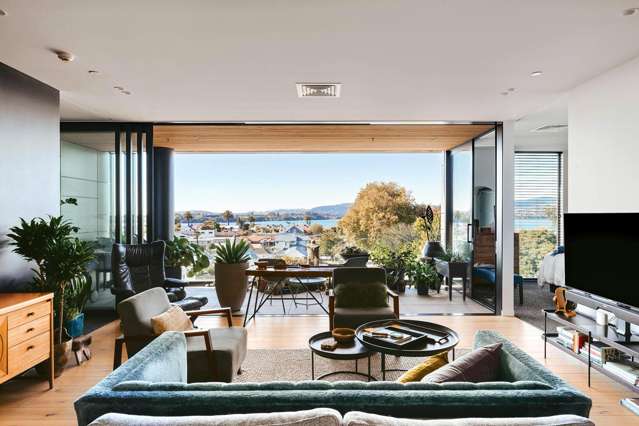 Central Avenues Showpiece, Statement Living Awaits