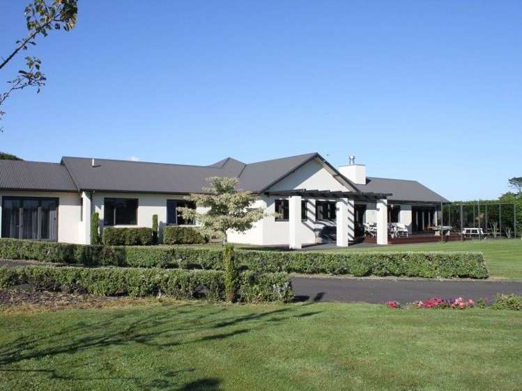 1355 Mountain Road Inglewood_29