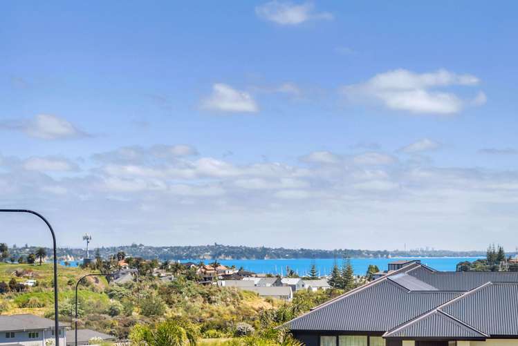 152 Ninth View Avenue Beachlands_1